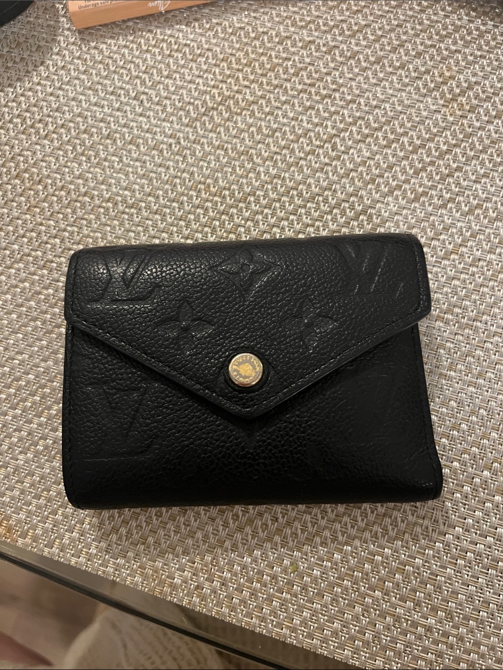 Auth Louis Vuitton Black wallet